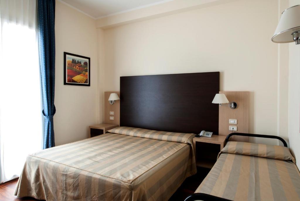 Hotel Royal Pesaro Ruang foto