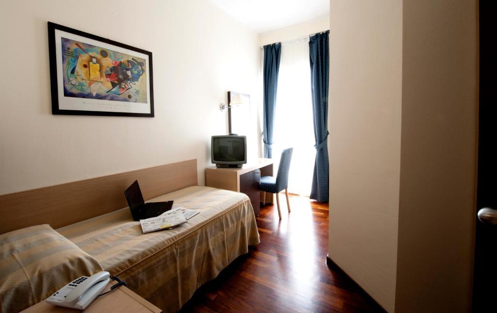 Hotel Royal Pesaro Ruang foto